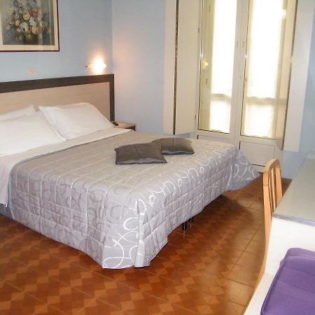 Hotel Alba Turijn Buitenkant foto