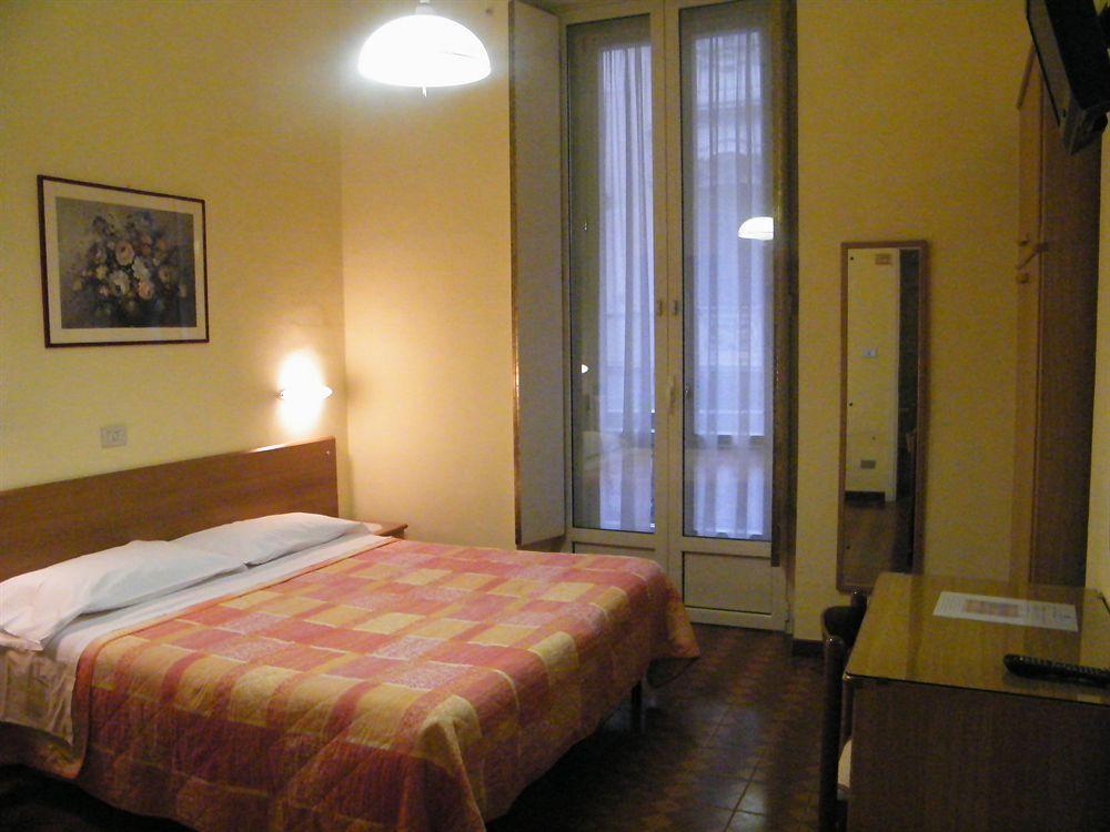 Hotel Alba Turijn Buitenkant foto