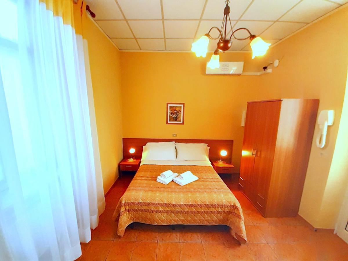 Hotel Alba Turijn Buitenkant foto